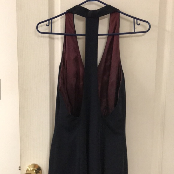 Evening gown Navy in color - Picture 3 of 5